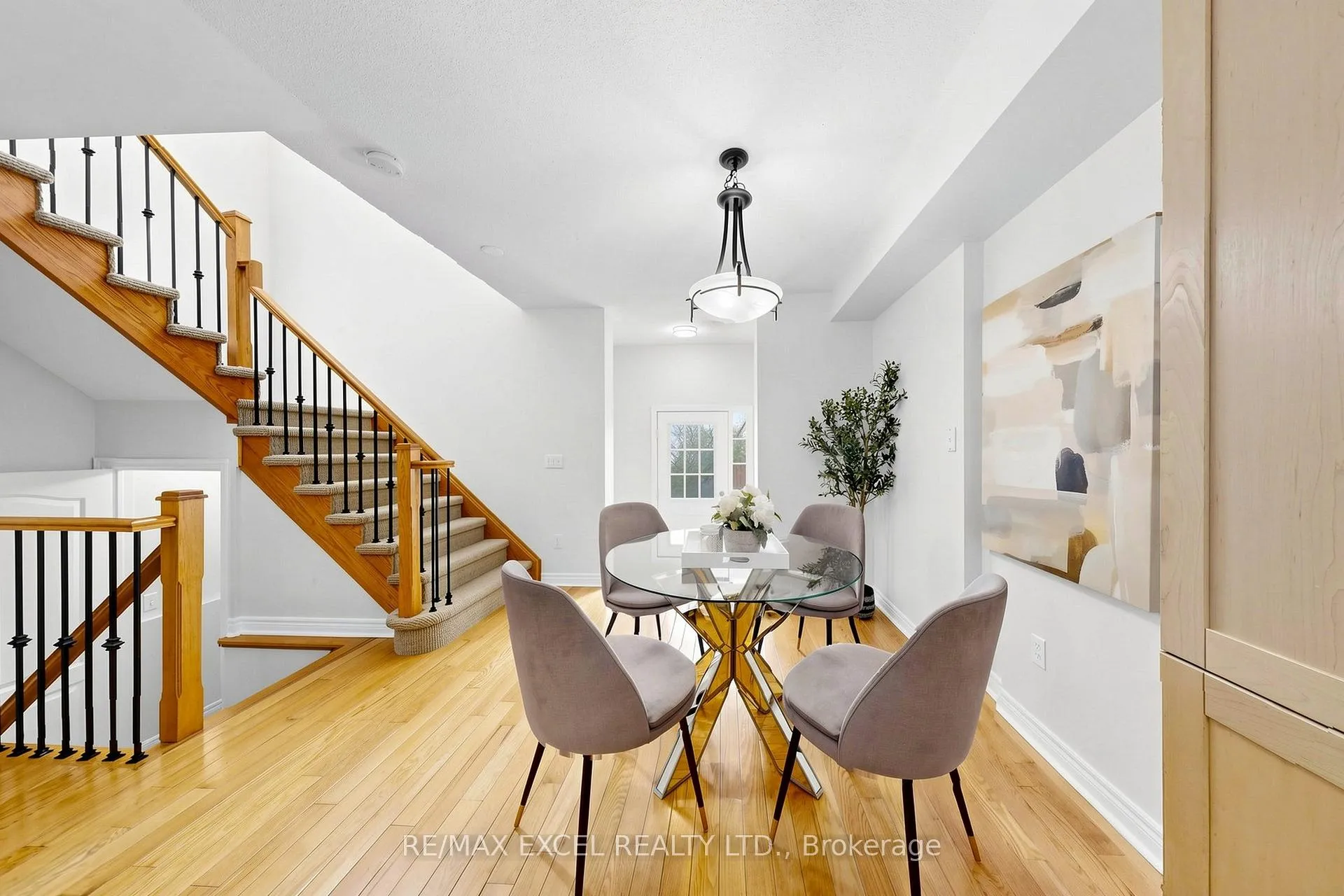 Photo 17 of 523 Bur Oak Avenue, Markham, Berczy — HOMEH