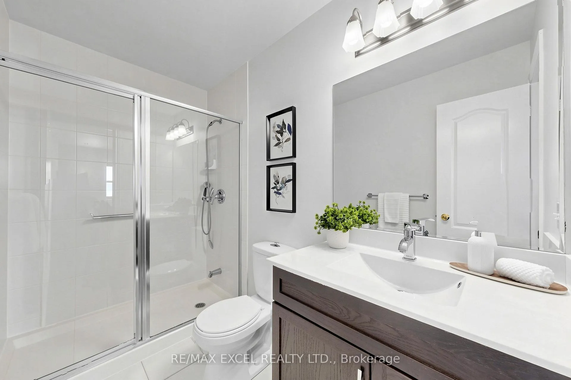 Photo 26 of 523 Bur Oak Avenue, Markham, Berczy — HOMEH