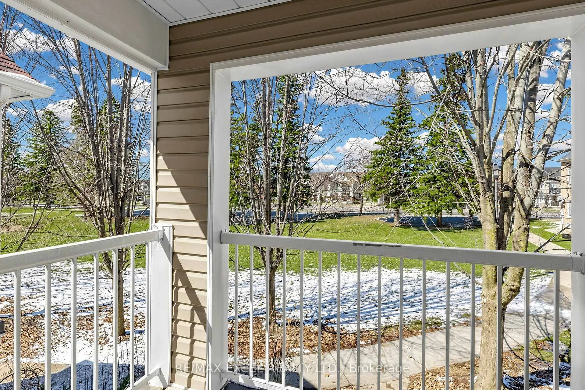 Photo 43 of 523 Bur Oak Avenue, Markham, Berczy — HOMEH