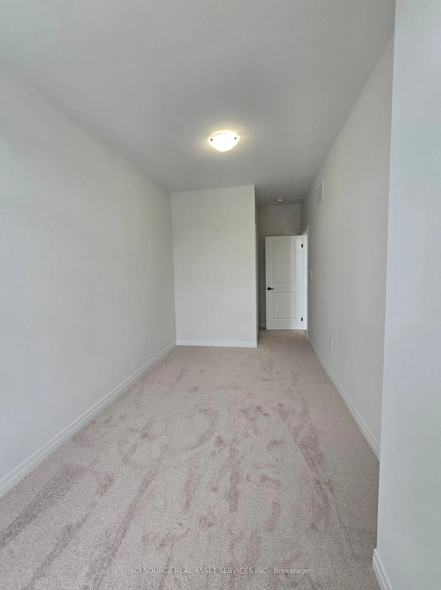 Photo 10 of 45 Auckland Drive, Whitby, Rural Whitby — HOMEH
