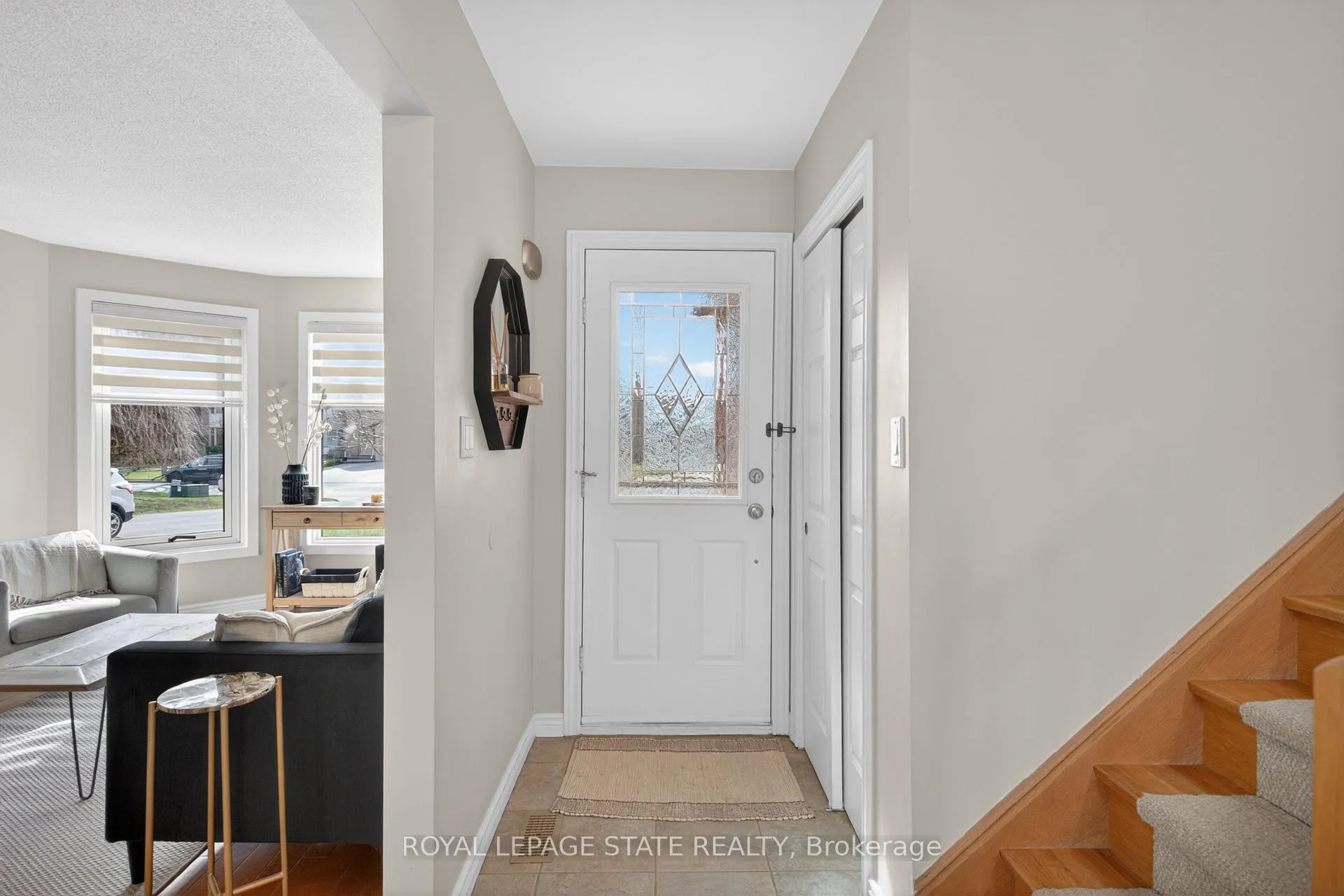 Photo 5 of 1151 Campbell Court, Burlington, Brant — HOMEH