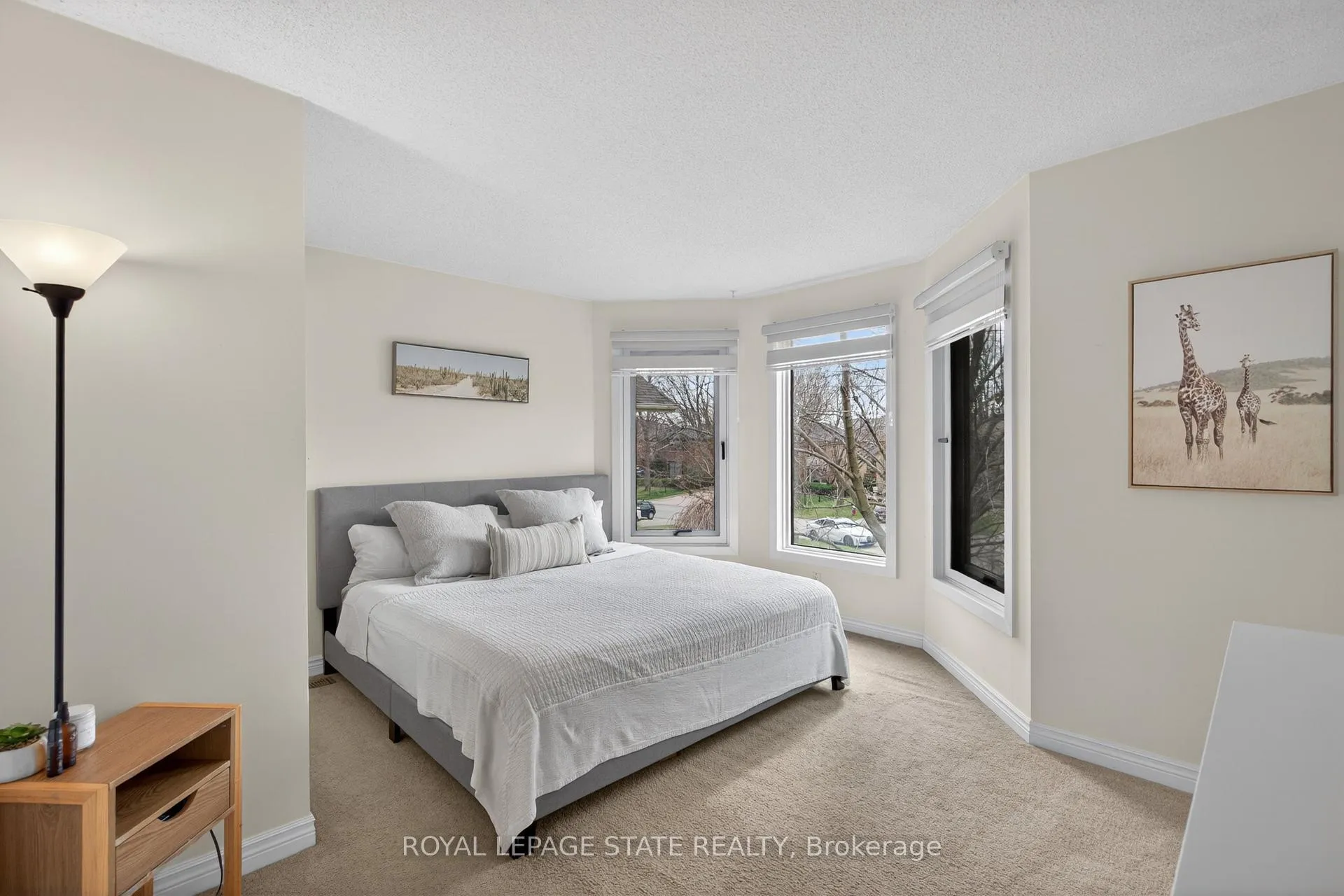 Photo 22 of 1151 Campbell Court, Burlington, Brant — HOMEH