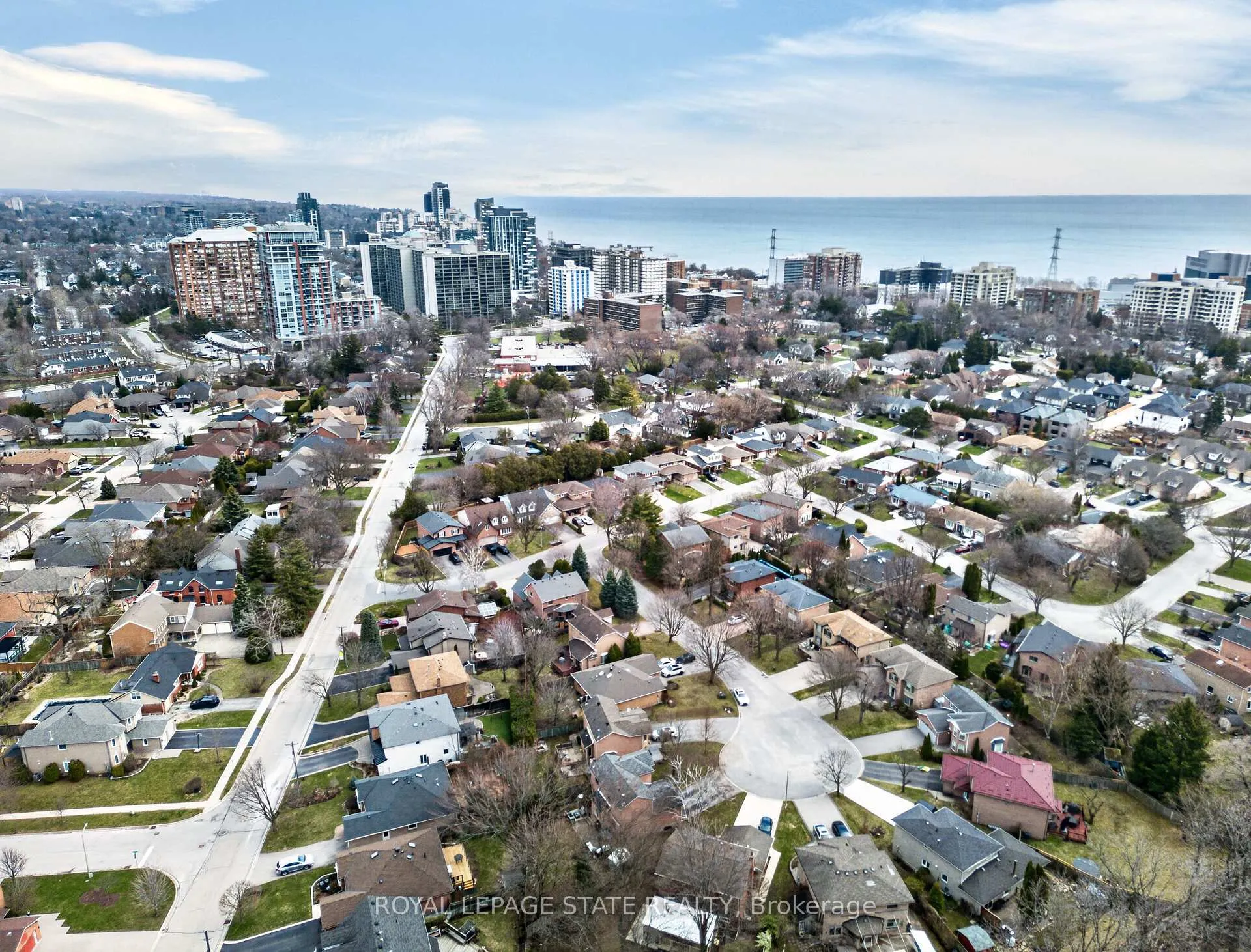 Photo 48 of 1151 Campbell Court, Burlington, Brant — HOMEH