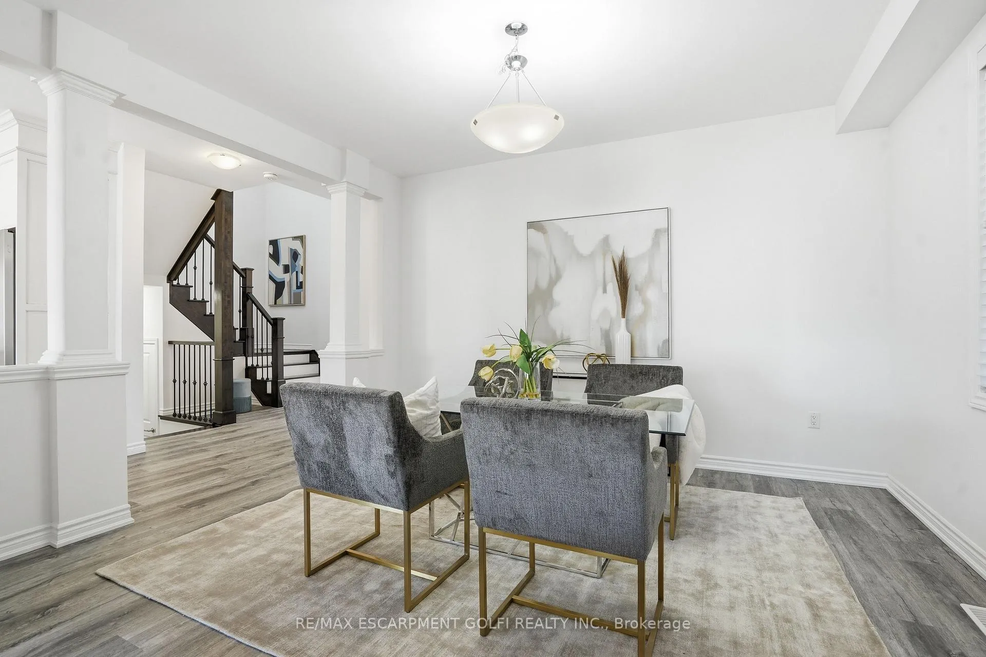 Photo 8 of 4087 Healing Street, Lincoln, Beamsville — HOMEH
