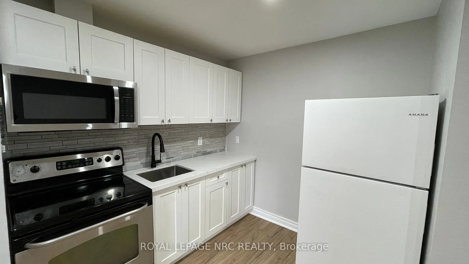 Photo 9 of Unit 203, 69 East Main Street, Welland, Welland Downtown — HOMEH