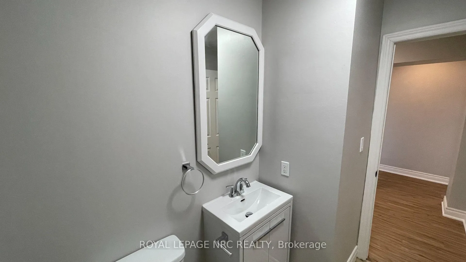 Photo 12 of Unit 203, 69 East Main Street, Welland, Welland Downtown — HOMEH