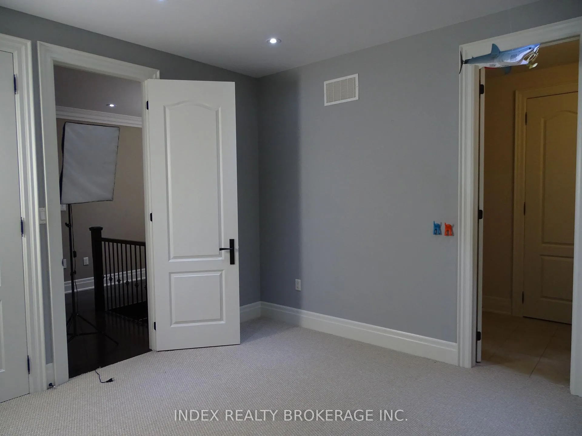 Photo 14 of Unit Upper, 24 Lloyd Sanderson Drive, Brampton, Credit Valley — HOMEH