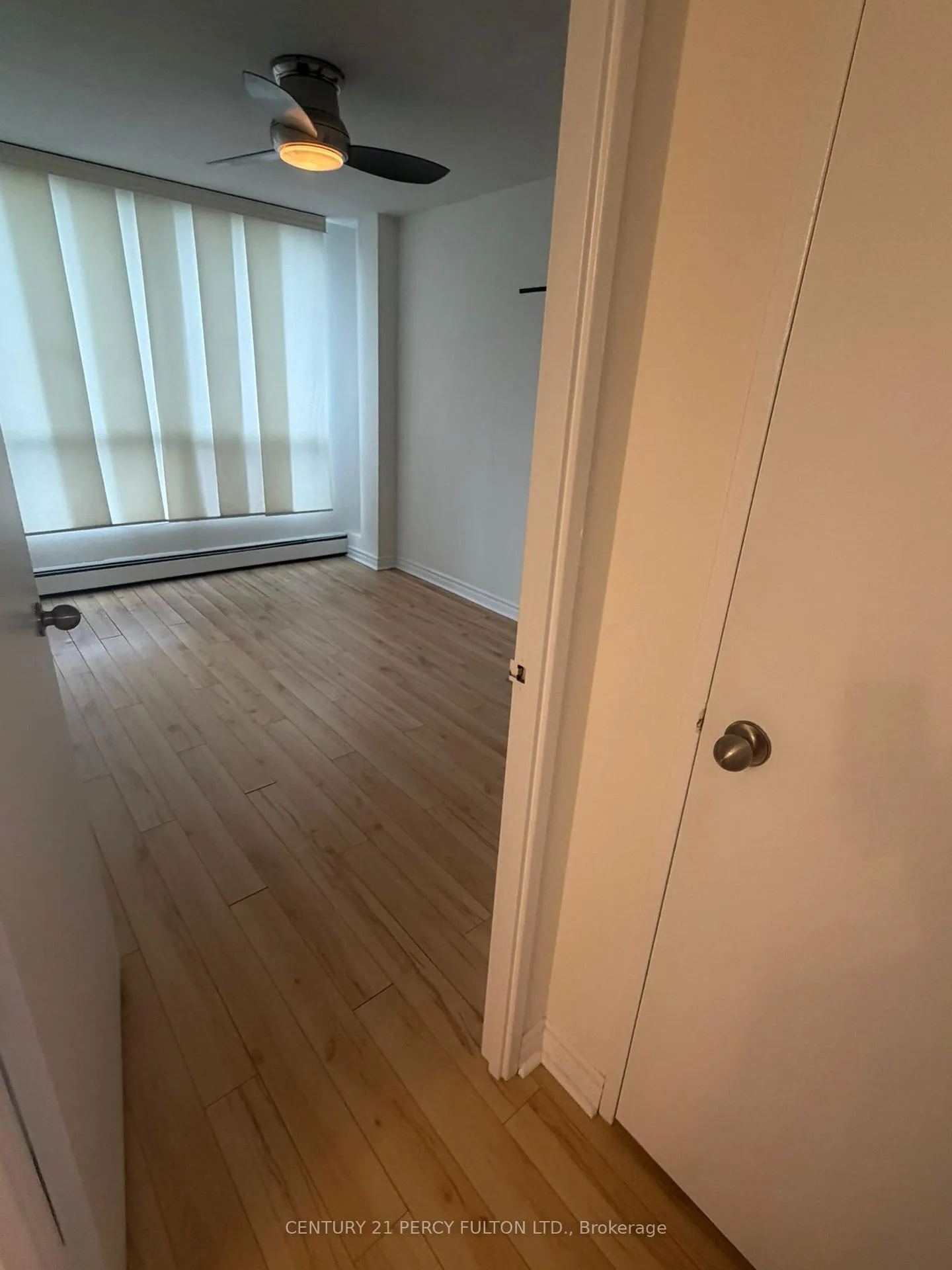 Photo 12 of Unit 1205, 150 Charlton Avenue, Hamilton, Corktown — HOMEH
