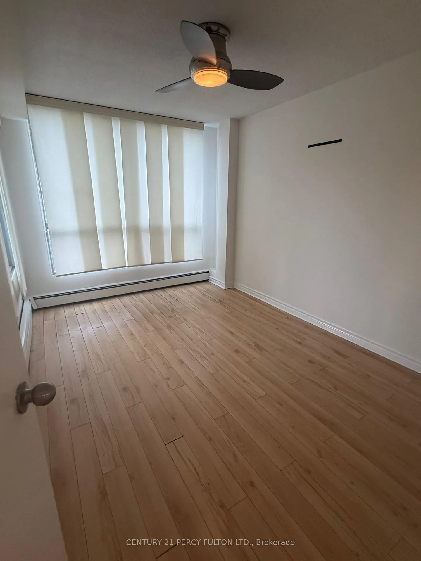 Photo 15 of Unit 1205, 150 Charlton Avenue, Hamilton, Corktown — HOMEH