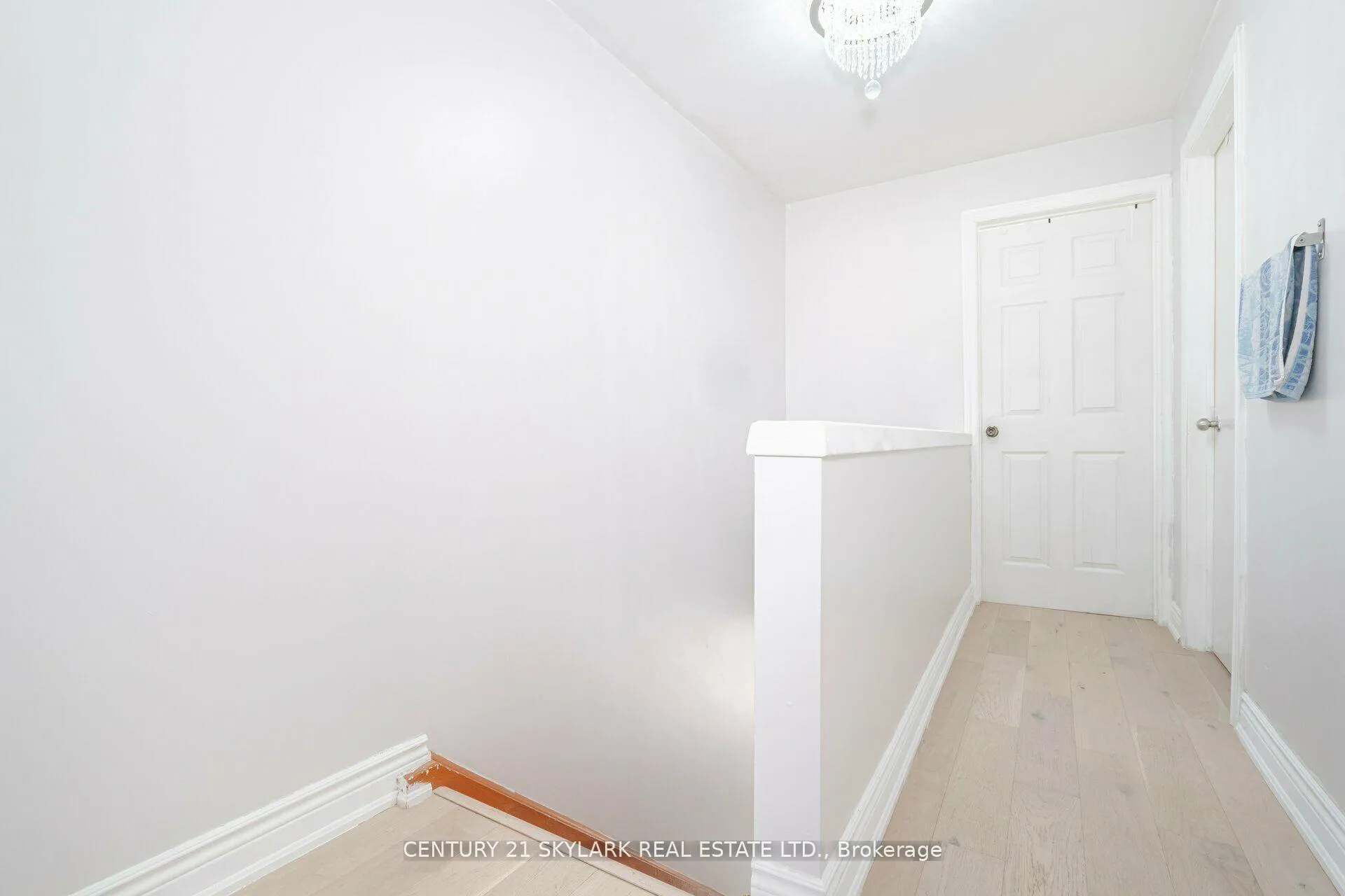 Photo 8 of Unit 26, 435 Silverstone Drive, Etobicoke, West Humber-Clairville — HOMEH