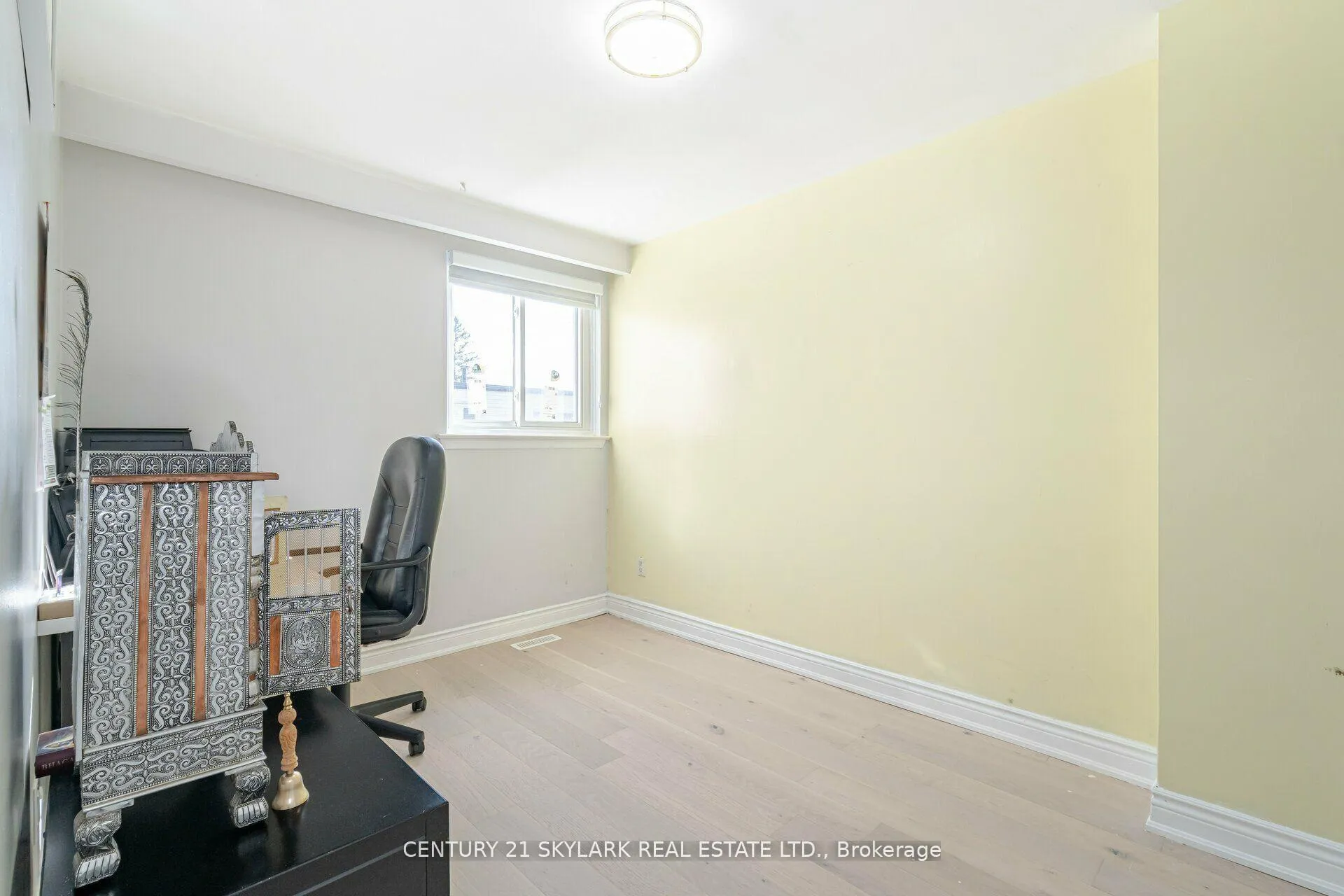 Photo 11 of Unit 26, 435 Silverstone Drive, Etobicoke, West Humber-Clairville — HOMEH