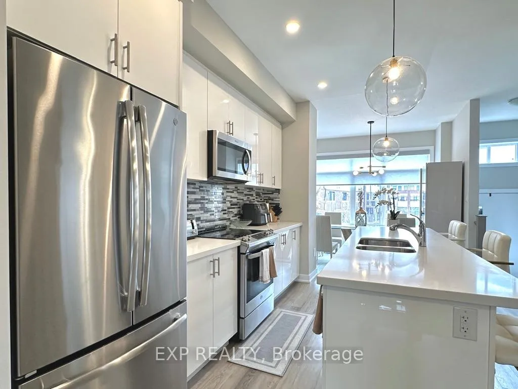 Photo 2 of Unit 52, 38 Markle Crescent, Hamilton, Ancaster — HOMEH