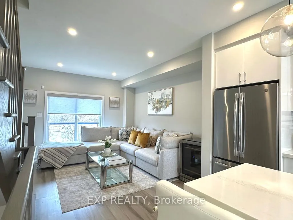 Photo 10 of Unit 52, 38 Markle Crescent, Hamilton, Ancaster — HOMEH