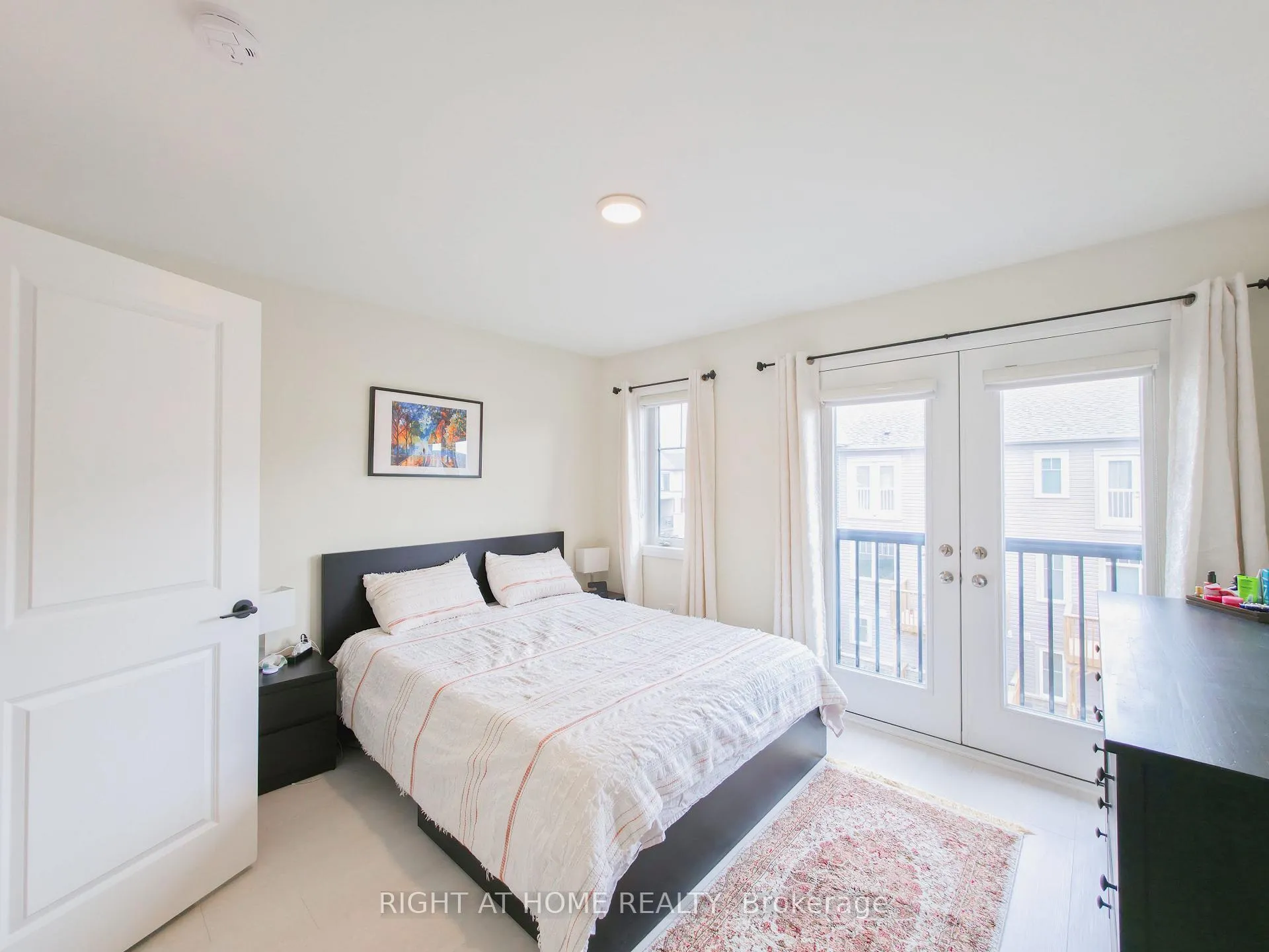 Photo 23 of 15 Ambereen Place, Clarington, Bowmanville — HOMEH