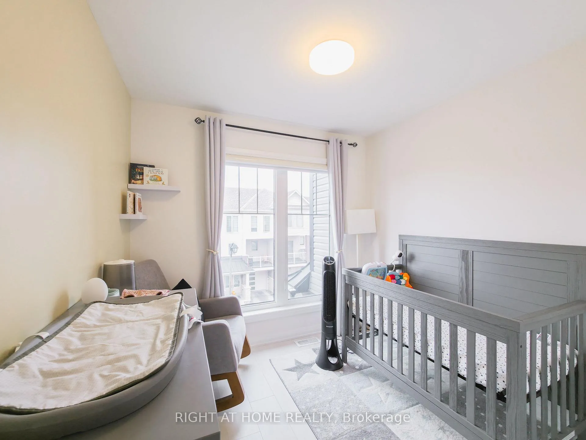 Photo 27 of 15 Ambereen Place, Clarington, Bowmanville — HOMEH