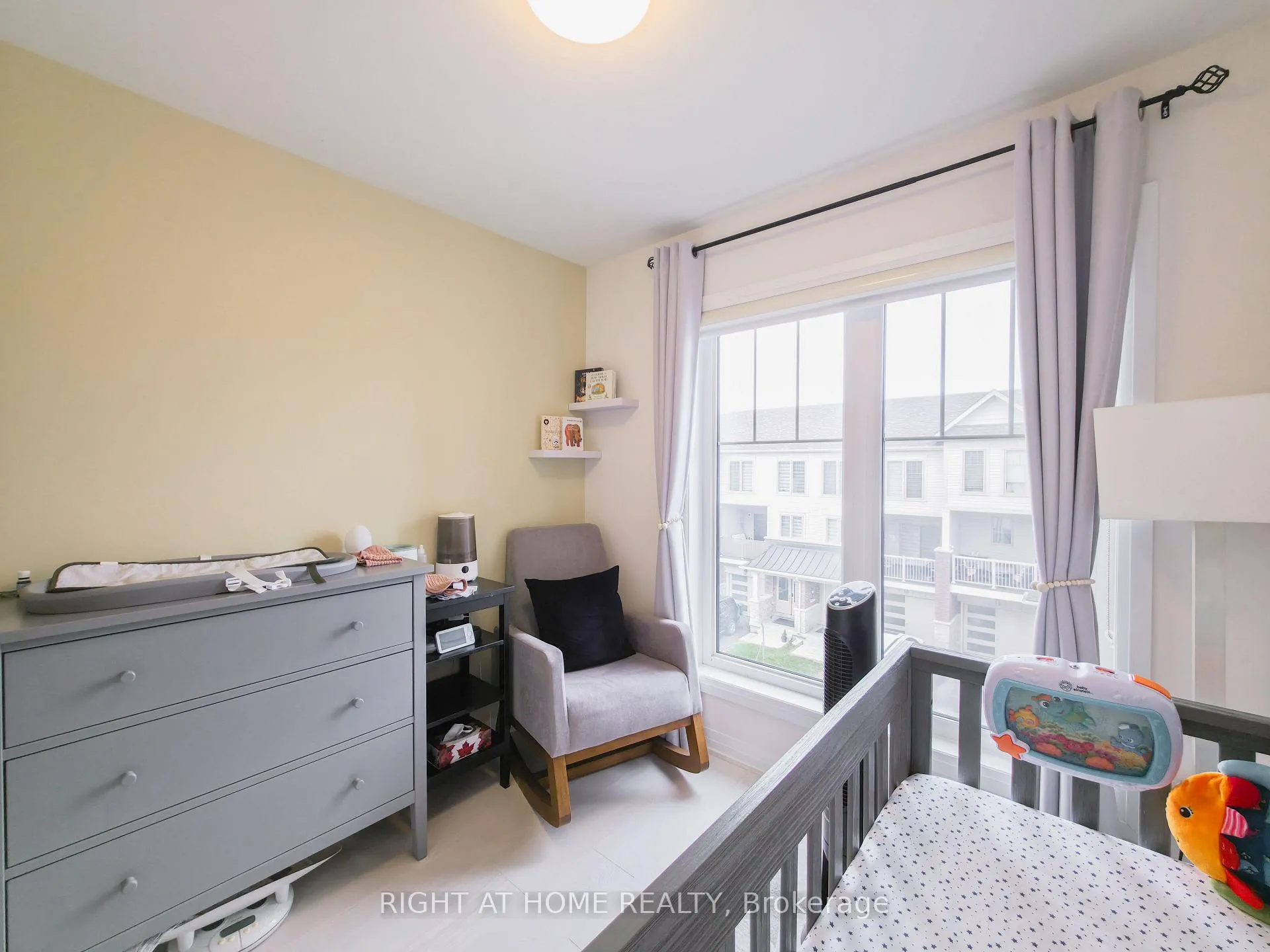 Photo 28 of 15 Ambereen Place, Clarington, Bowmanville — HOMEH