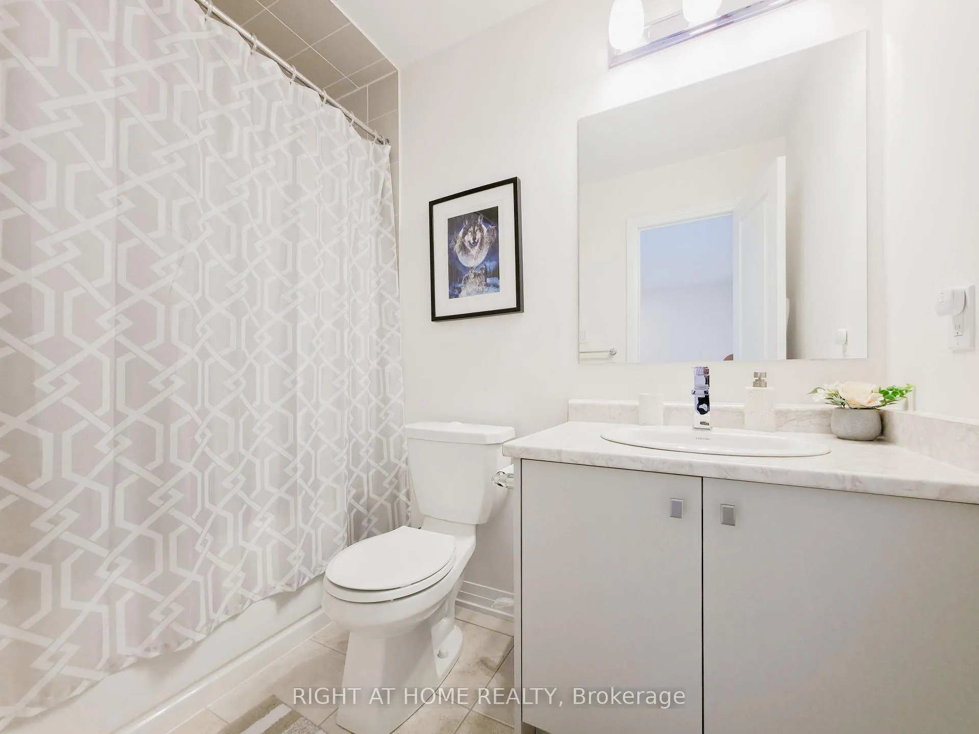 Photo 32 of 15 Ambereen Place, Clarington, Bowmanville — HOMEH