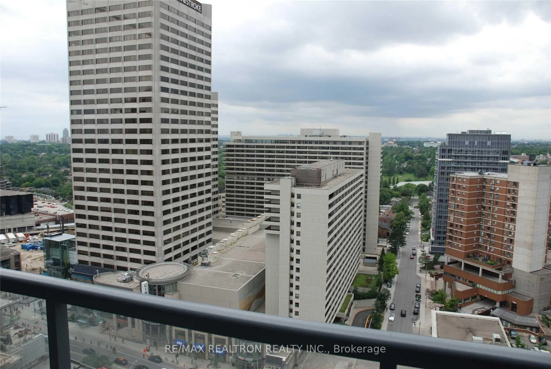 Photo 12 of Unit 2303, 30 Roehampton Avenue, Toronto, Mount Pleasant West — HOMEH