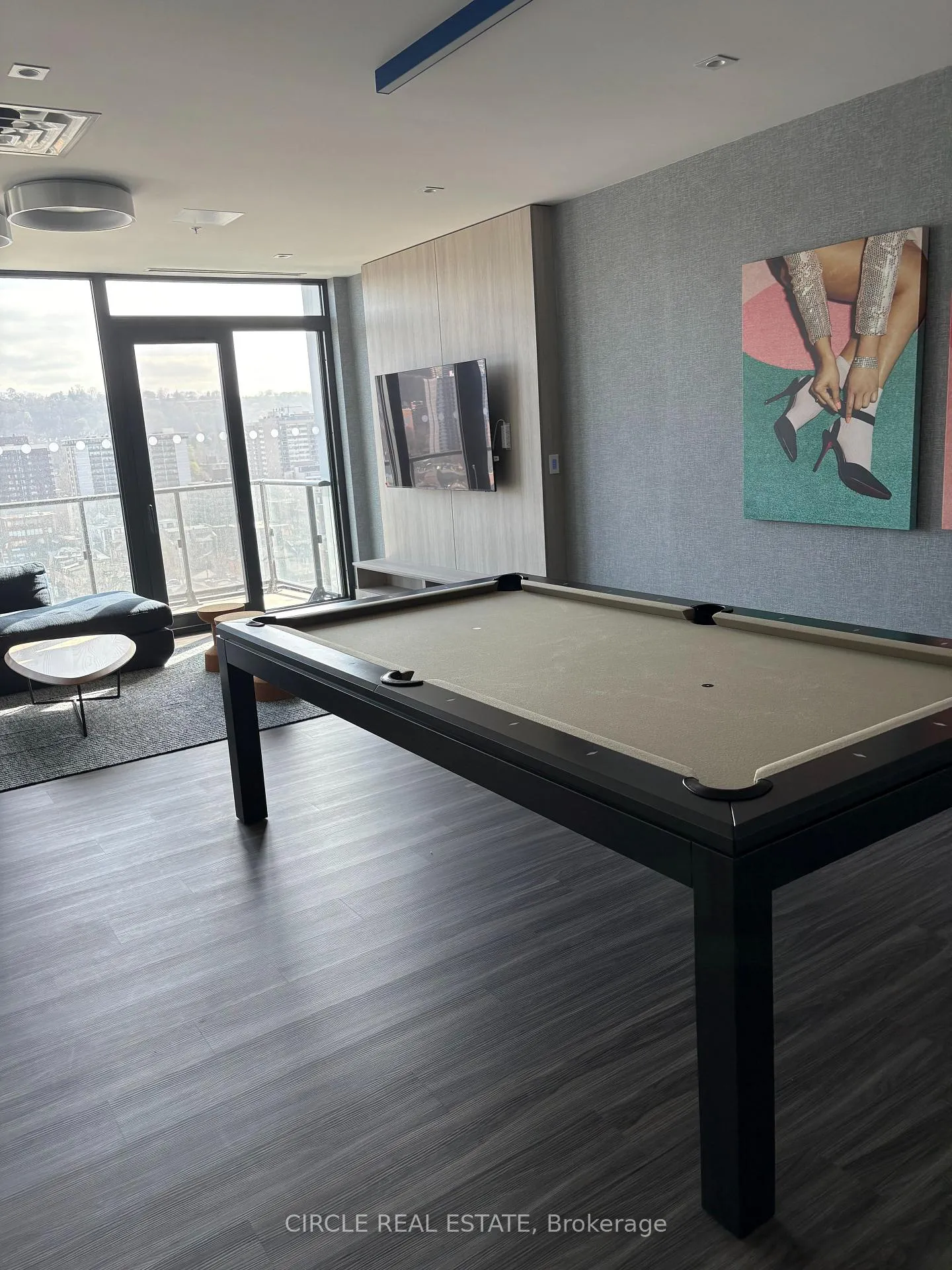 Photo 4 of Unit PH-2714, 75 James Street, Hamilton, Corktown — HOMEH