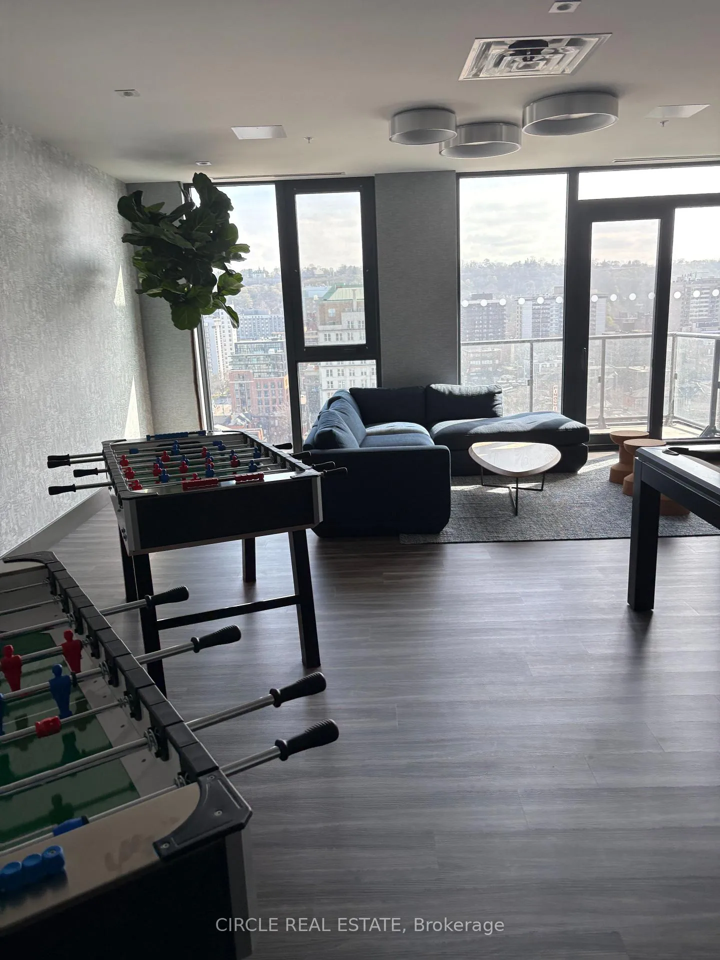 Photo 5 of Unit PH-2714, 75 James Street, Hamilton, Corktown — HOMEH