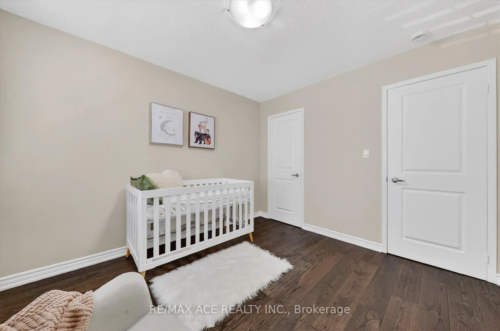 Photo 35 of 1034 Byron Street N, Whitby, Williamsburg — HOMEH