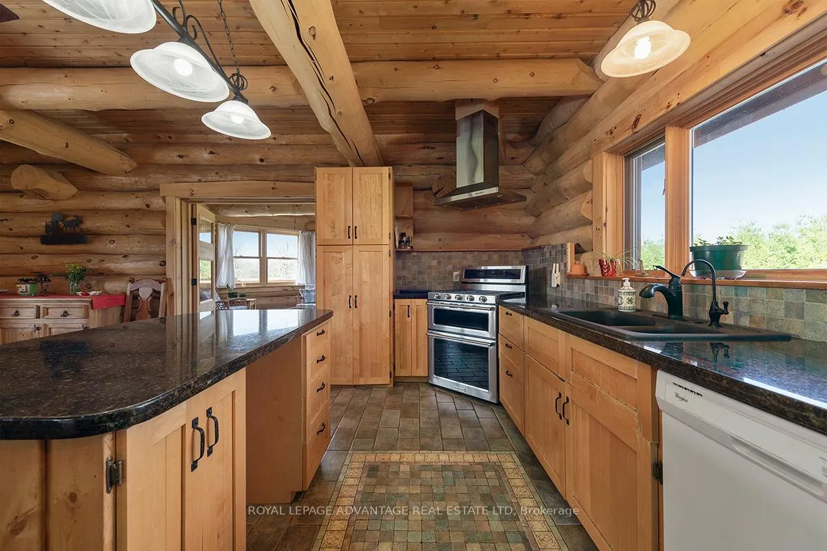 Photo 21 of 340 Hoddinott Lane, Tay Valley, Bathurst/Burgess & Sherbrooke (Bathurst) Twp — HOMEH