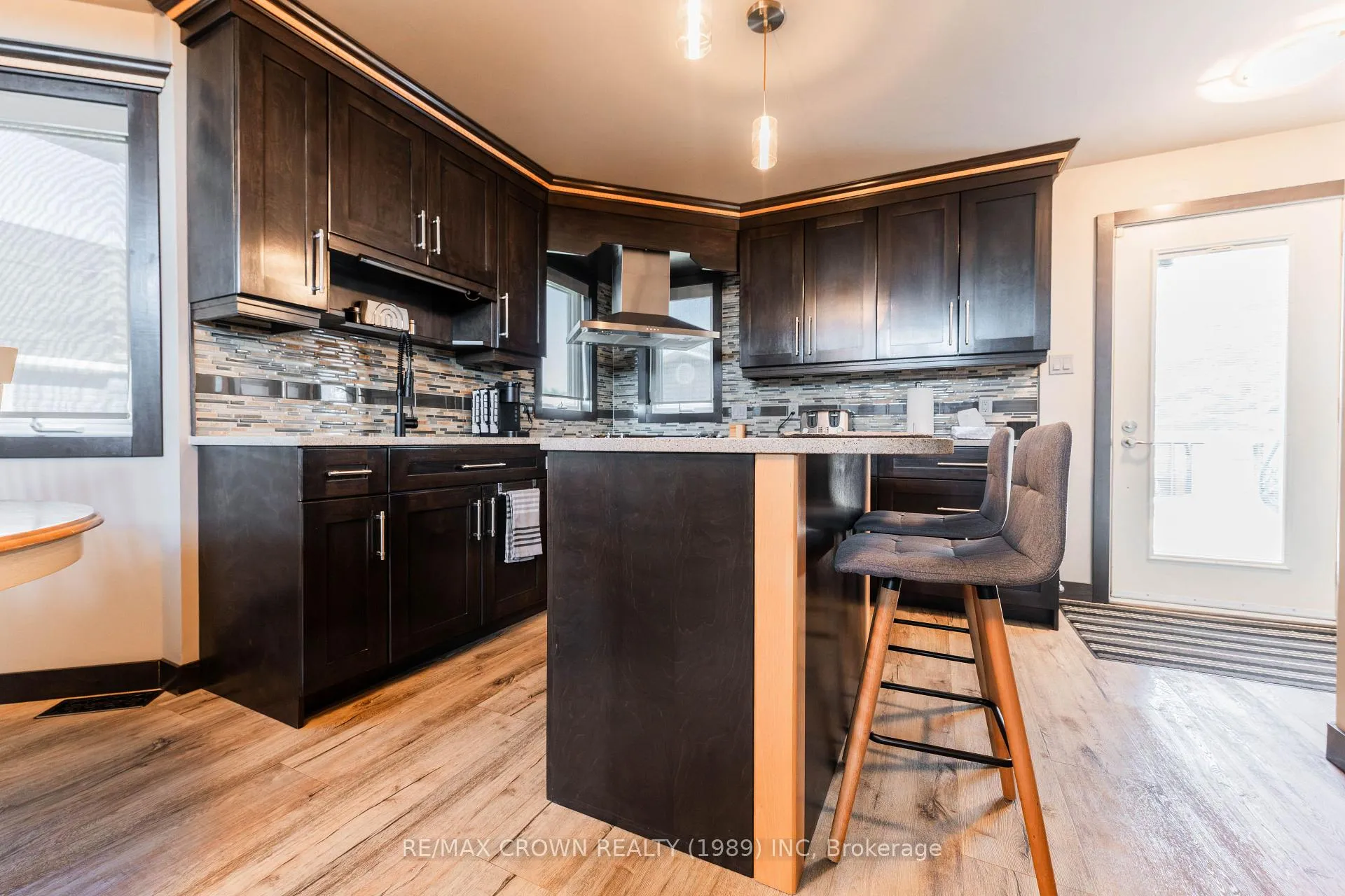 Photo 10 of 120 Government Road, Kapuskasing — HOMEH