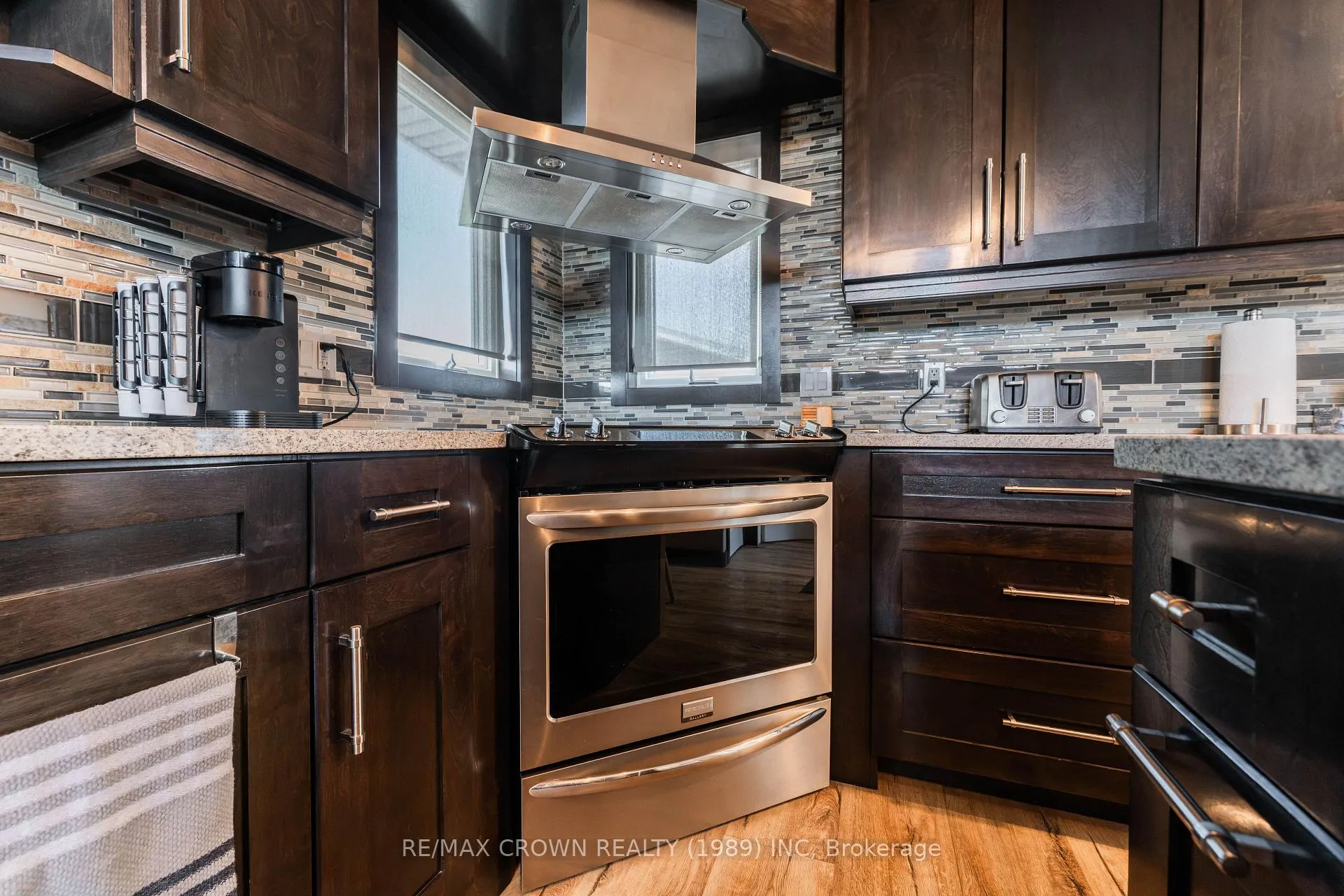 Photo 12 of 120 Government Road, Kapuskasing — HOMEH