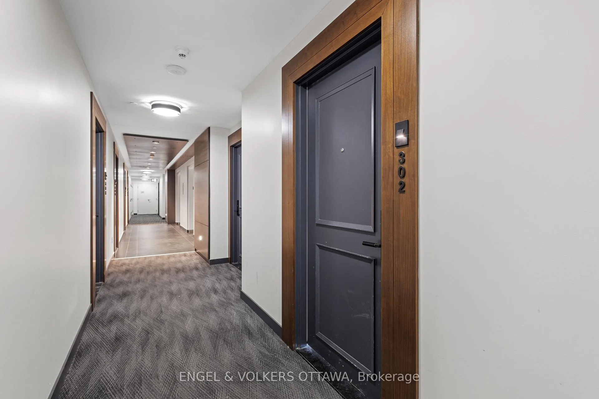 Photo 5 of Unit 302, 255 Bay Street, Ottawa, Ottawa Centre — HOMEH