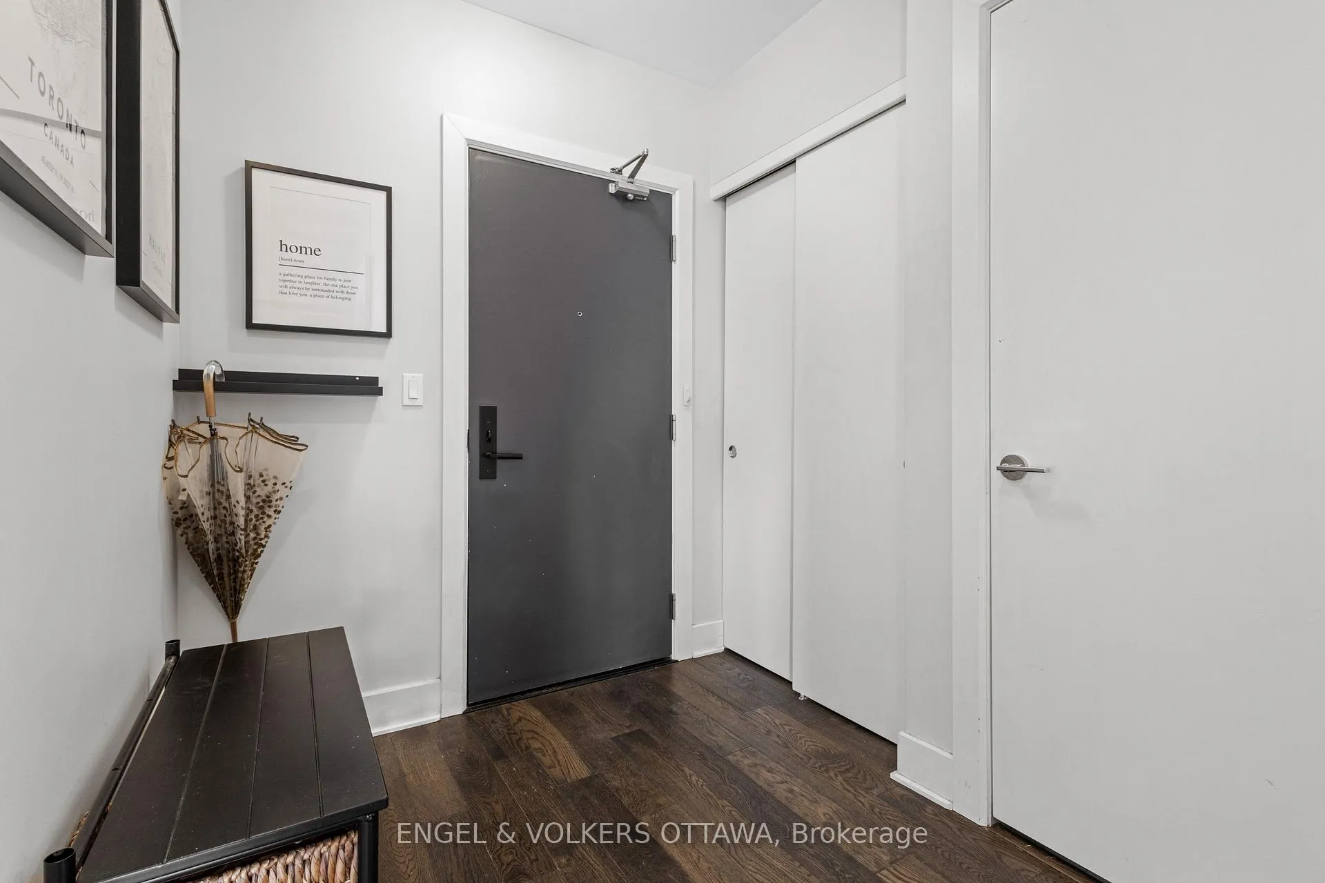 Photo 6 of Unit 302, 255 Bay Street, Ottawa, Ottawa Centre — HOMEH