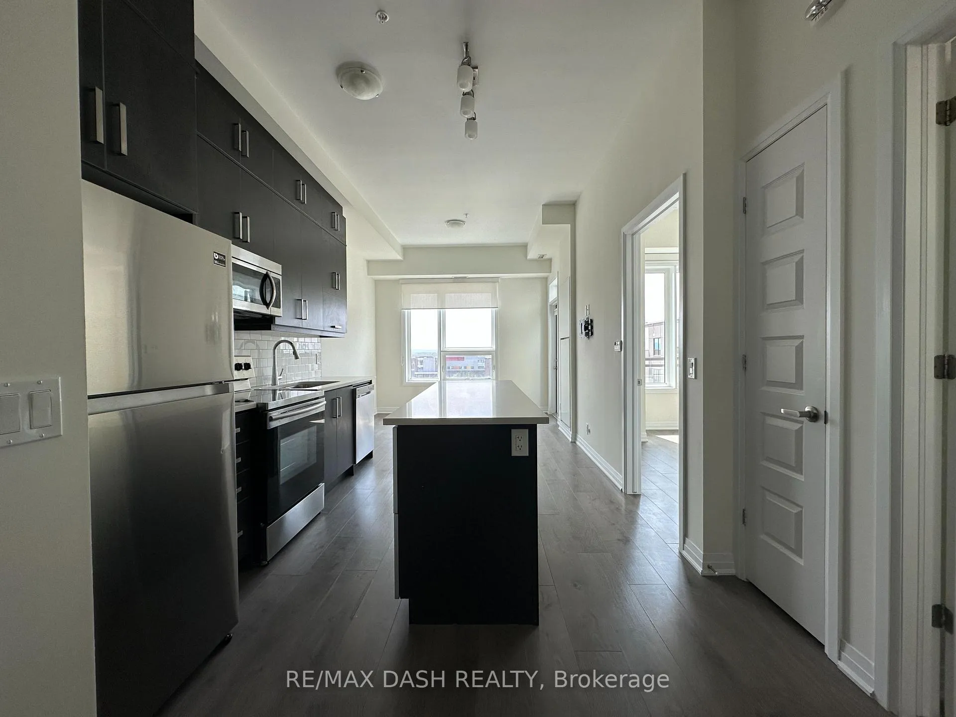 Photo 4 of Unit 635, 1105 Leger Way, Milton, Ford — HOMEH