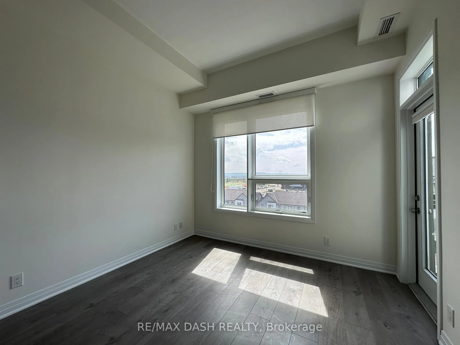 Photo 12 of Unit 635, 1105 Leger Way, Milton, Ford — HOMEH