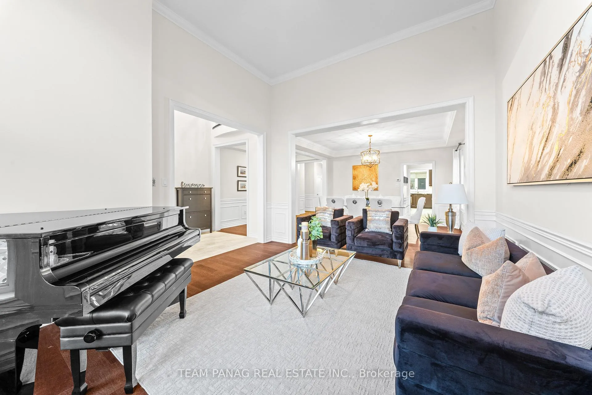 Photo 8 of 39 Dalmeny Drive, Brampton, Credit Valley — HOMEH