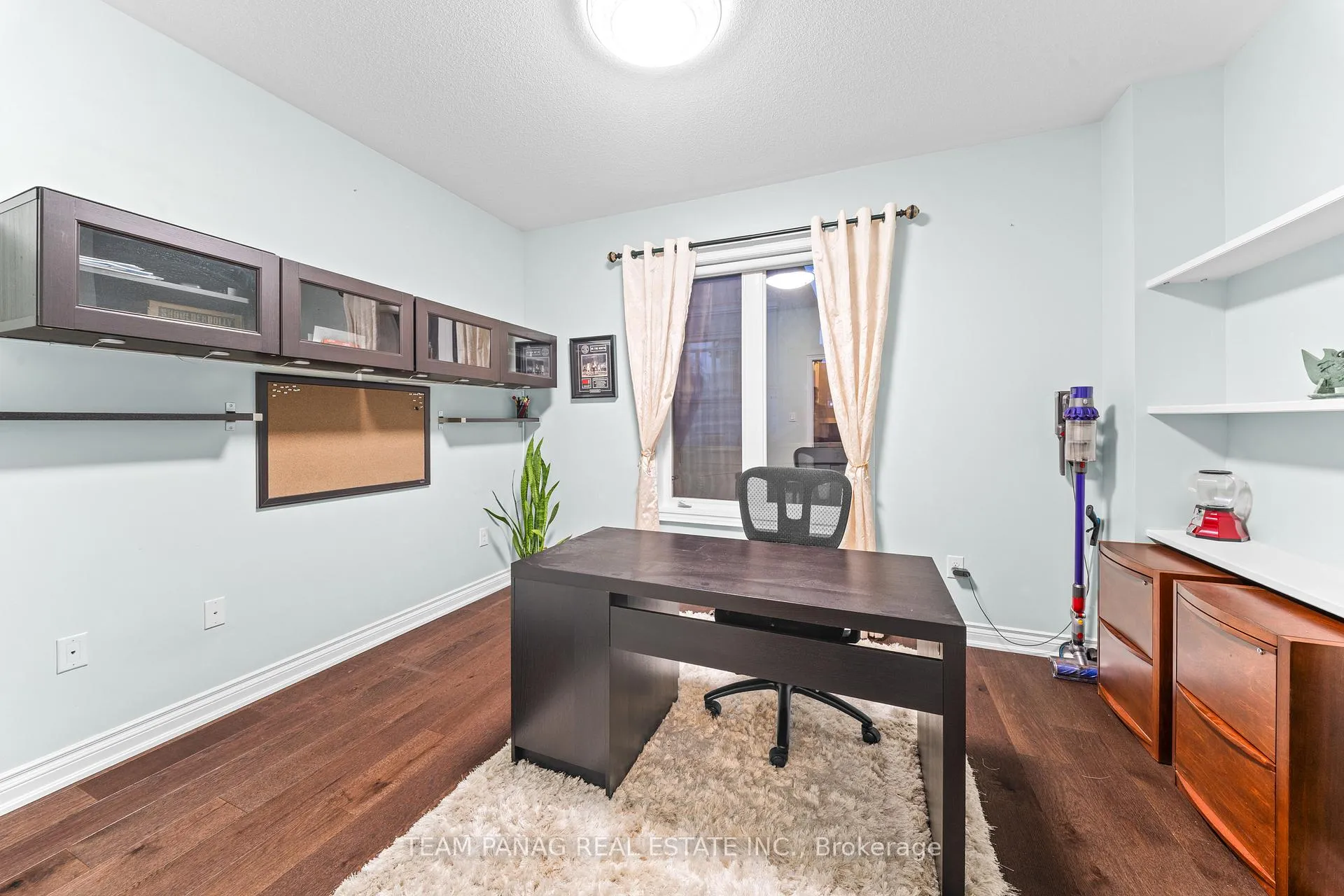 Photo 21 of 39 Dalmeny Drive, Brampton, Credit Valley — HOMEH