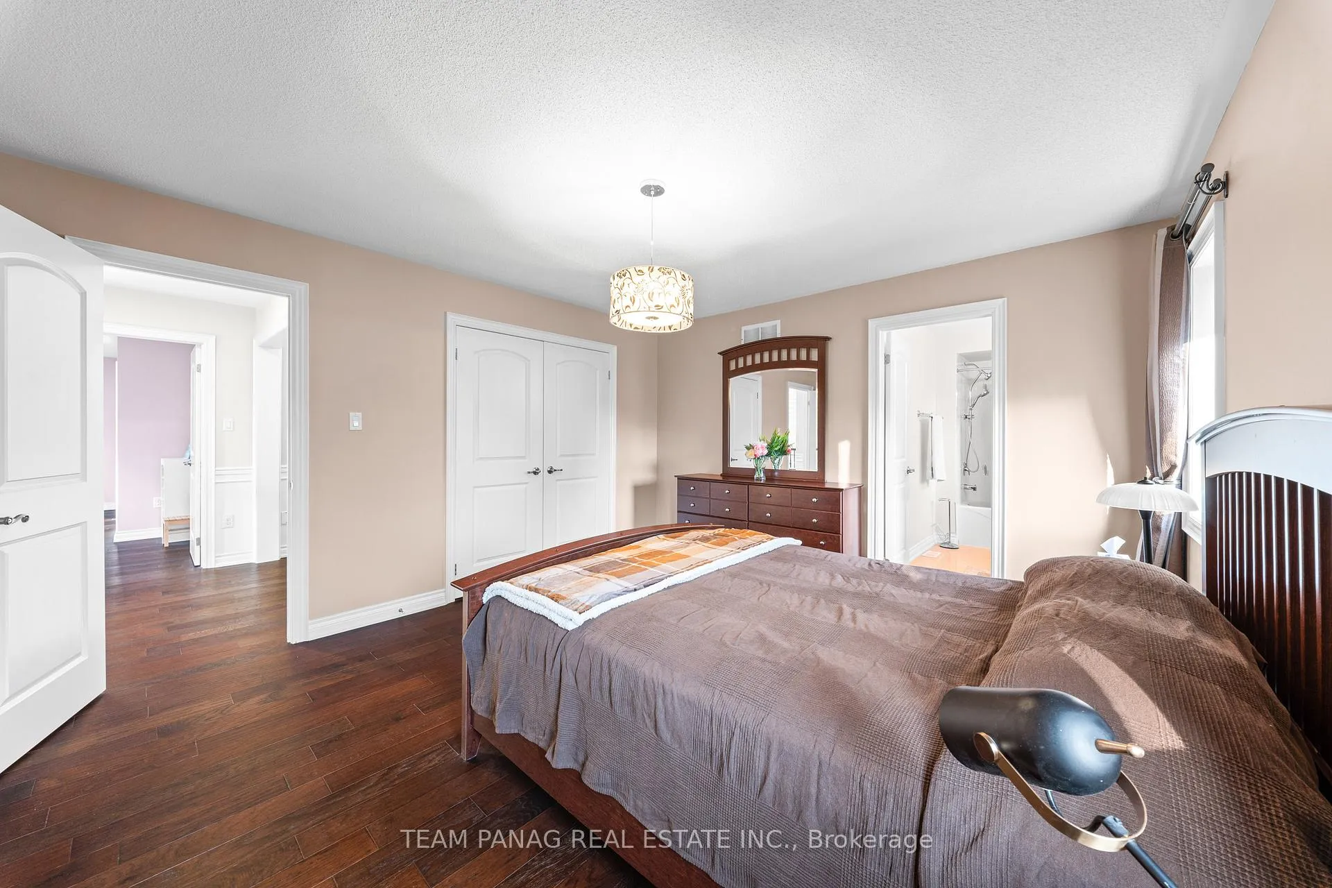 Photo 32 of 39 Dalmeny Drive, Brampton, Credit Valley — HOMEH
