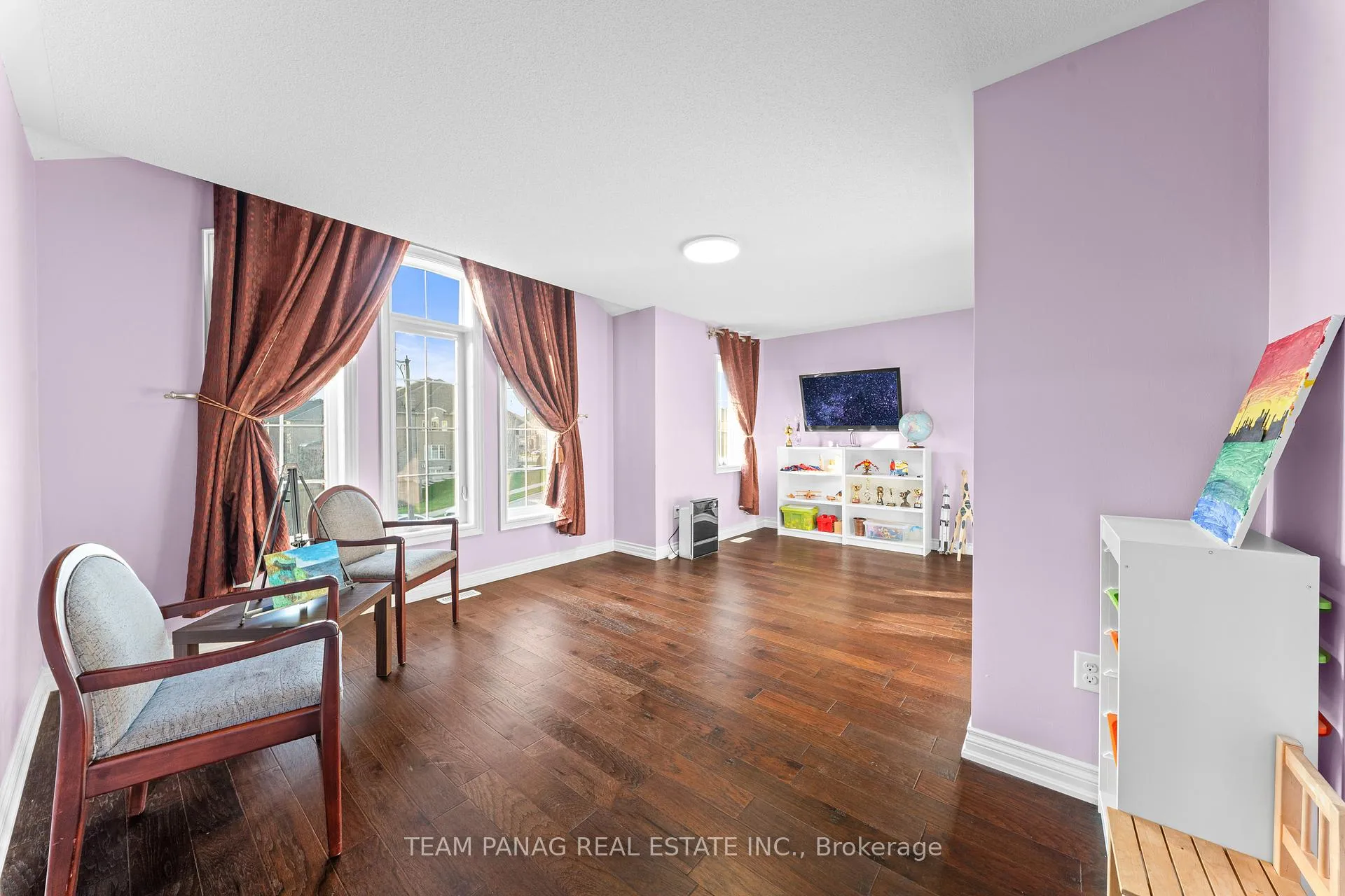 Photo 35 of 39 Dalmeny Drive, Brampton, Credit Valley — HOMEH