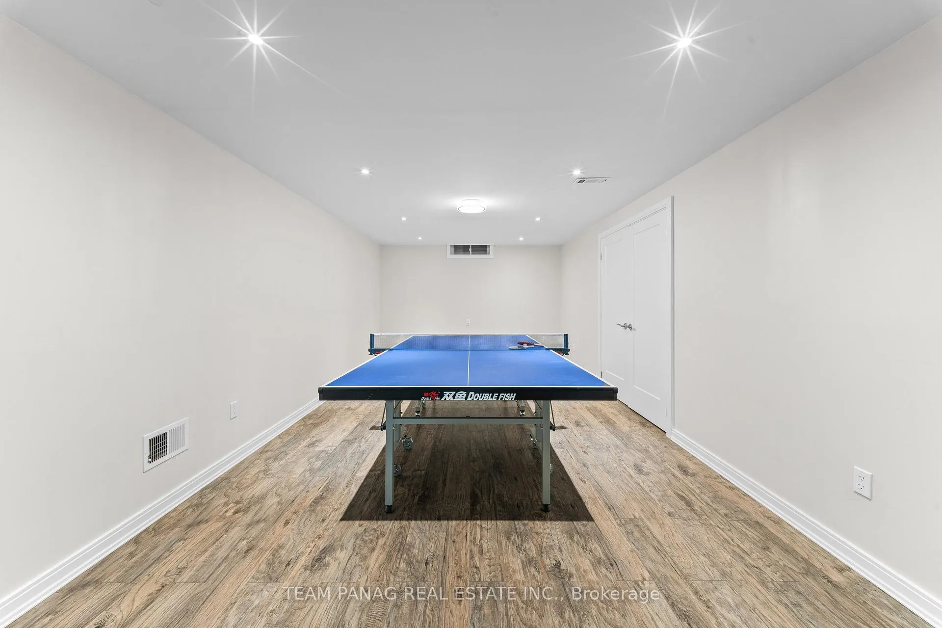 Photo 42 of 39 Dalmeny Drive, Brampton, Credit Valley — HOMEH