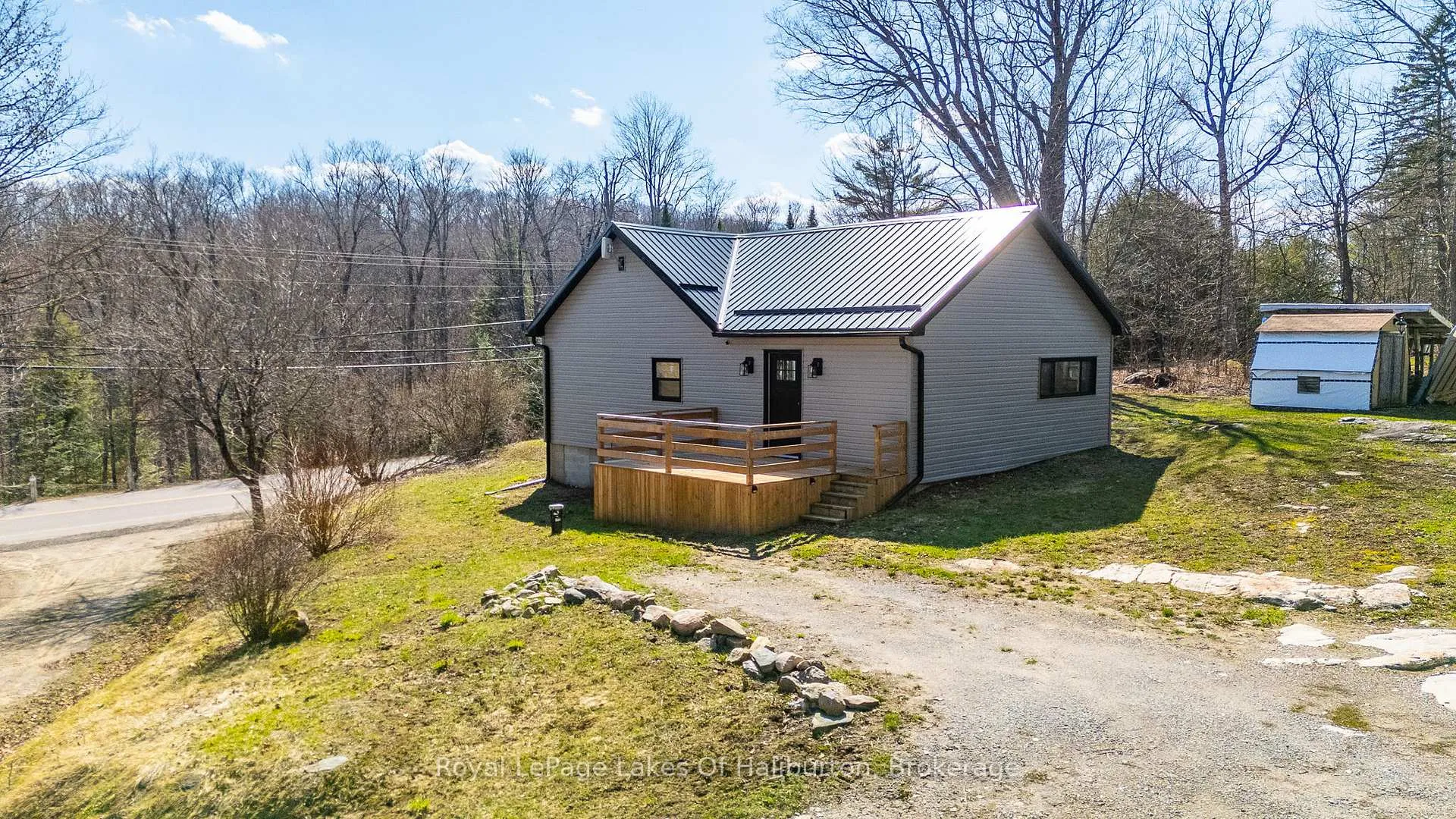 Photo 1 of 10531 County Road 503, Highlands East, Glamorgan — HOMEH