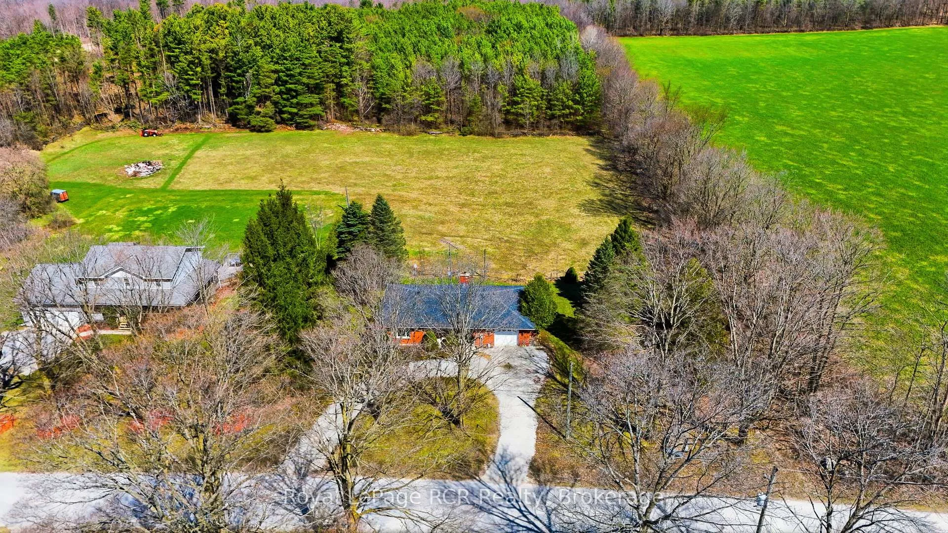 Photo 3 of 742053 4A Side Road, Chatsworth — HOMEH