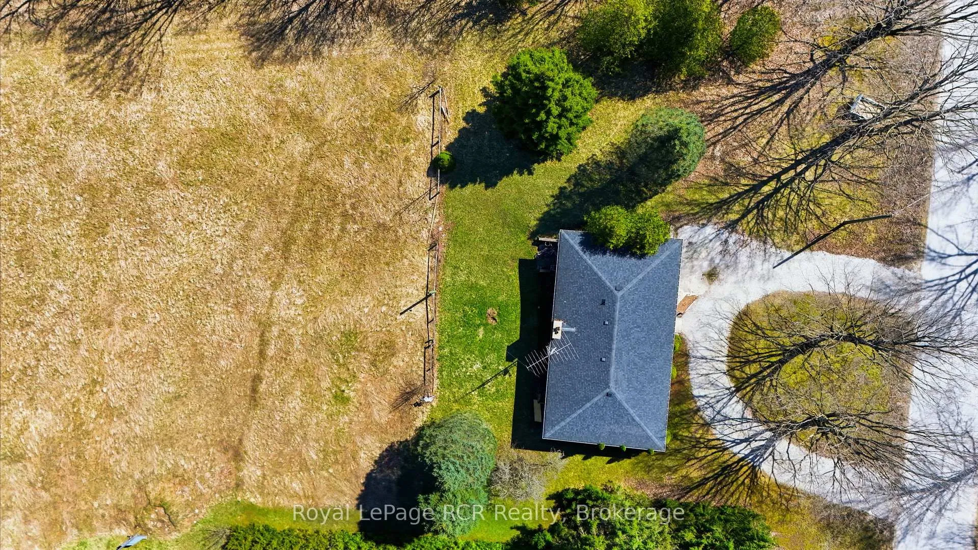 Photo 5 of 742053 4A Side Road, Chatsworth — HOMEH