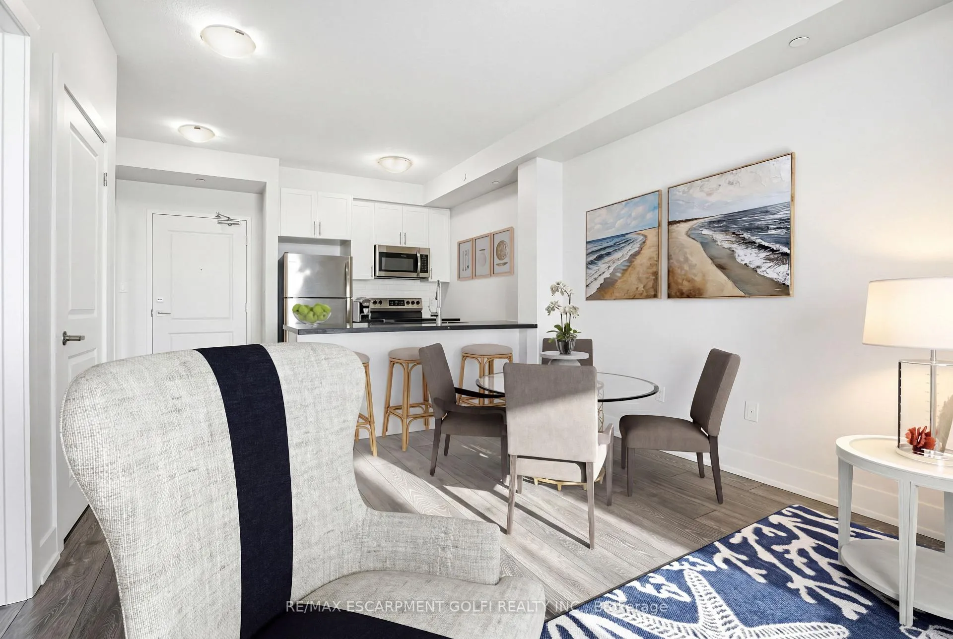 Photo 9 of Unit 104, 101 Shoreview Place, Hamilton, Lakeshore — HOMEH