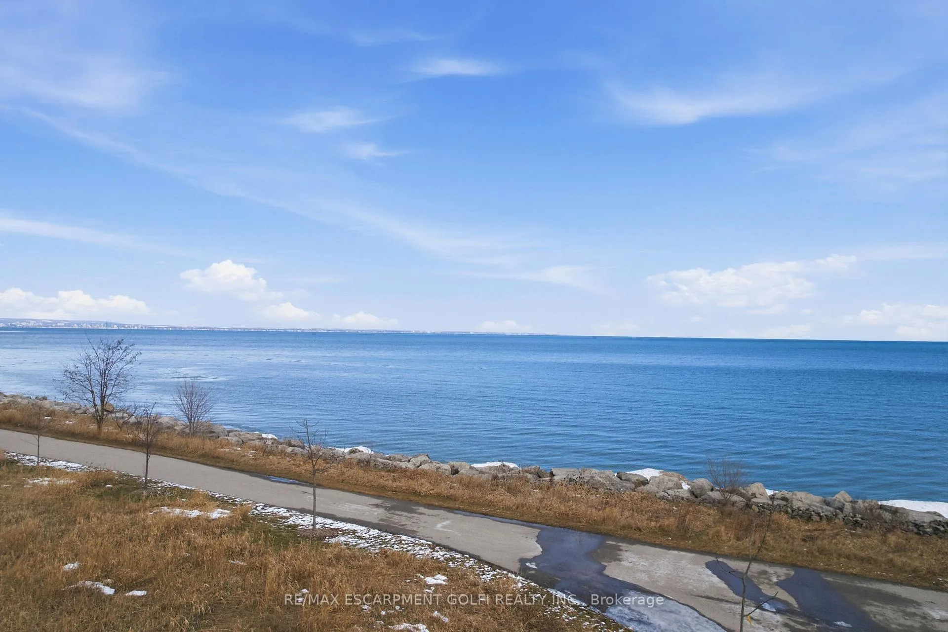 Photo 31 of Unit 104, 101 Shoreview Place, Hamilton, Lakeshore — HOMEH