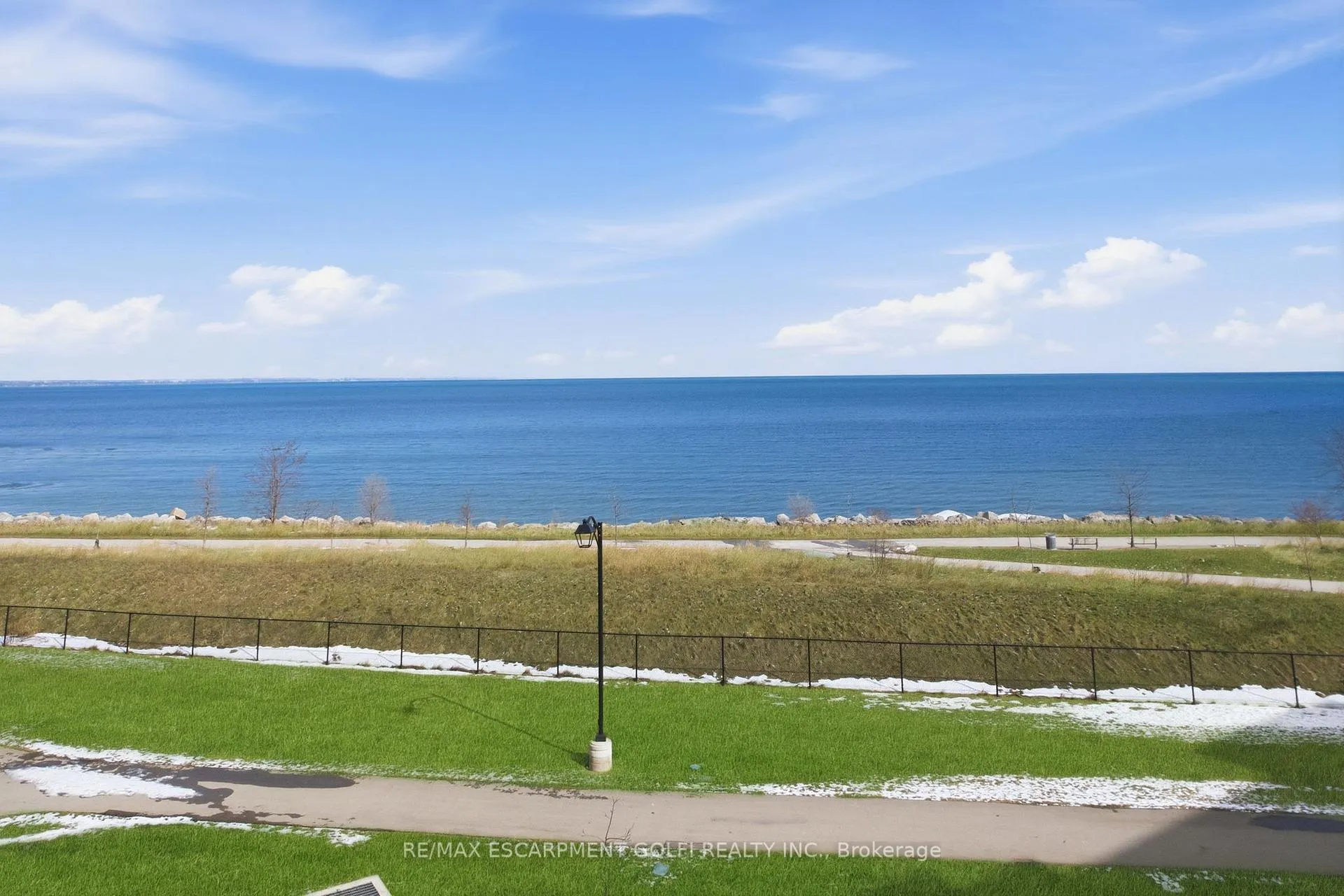 Photo 32 of Unit 104, 101 Shoreview Place, Hamilton, Lakeshore — HOMEH