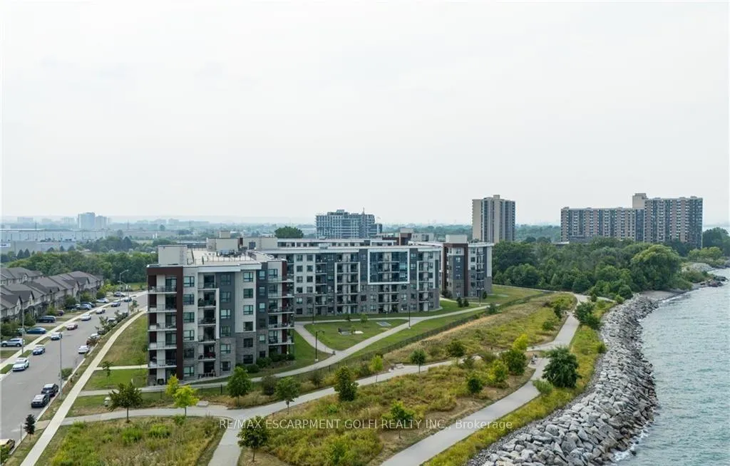 Photo 41 of Unit 104, 101 Shoreview Place, Hamilton, Lakeshore — HOMEH