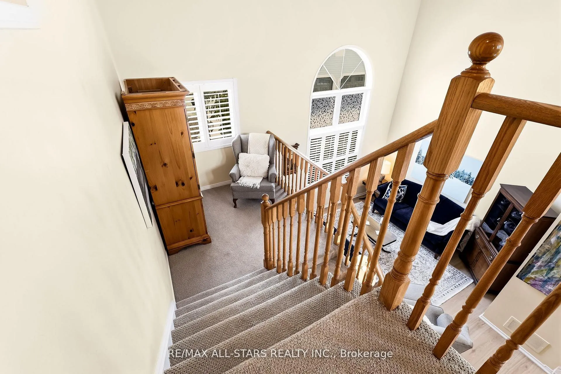 Photo 29 of 69 Matthewson Place, Whitby, Brooklin — HOMEH