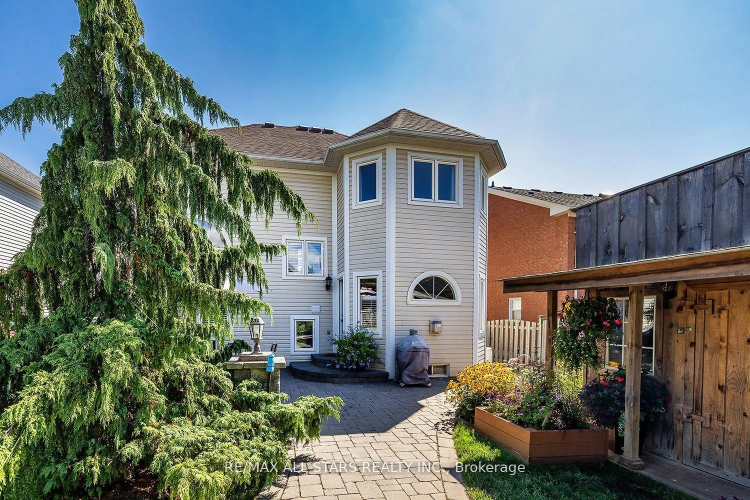 Photo 36 of 69 Matthewson Place, Whitby, Brooklin — HOMEH