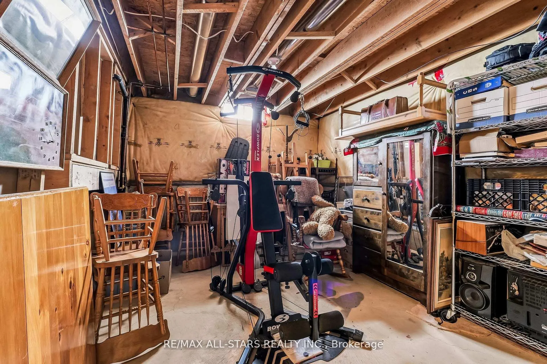 Photo 42 of 69 Matthewson Place, Whitby, Brooklin — HOMEH