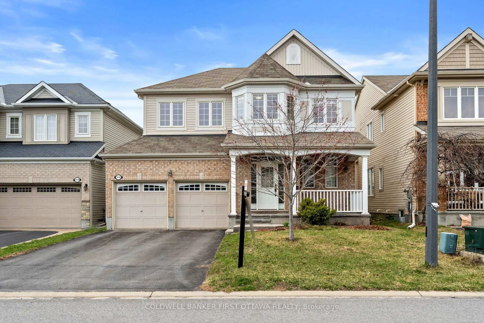 Photo 1 of 2176 Sunset Cove Circle, Ottawa, Barrhaven - Half Moon Bay — HOMEH
