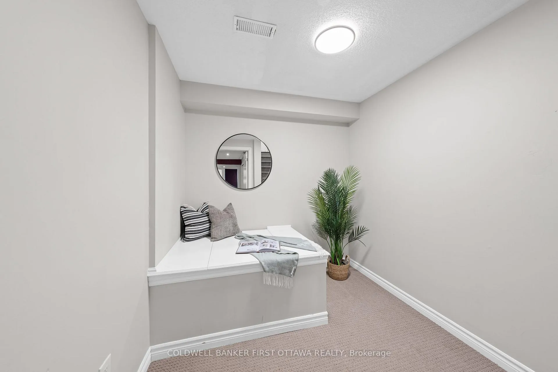 Photo 24 of 2176 Sunset Cove Circle, Ottawa, Barrhaven - Half Moon Bay — HOMEH