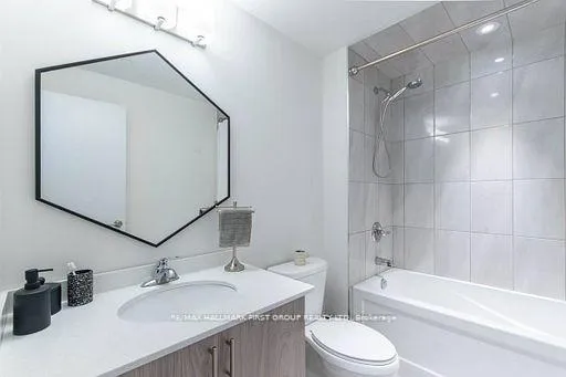 Photo 6 of Unit 411, 16 Markle Crescent, Hamilton, Ancaster — HOMEH